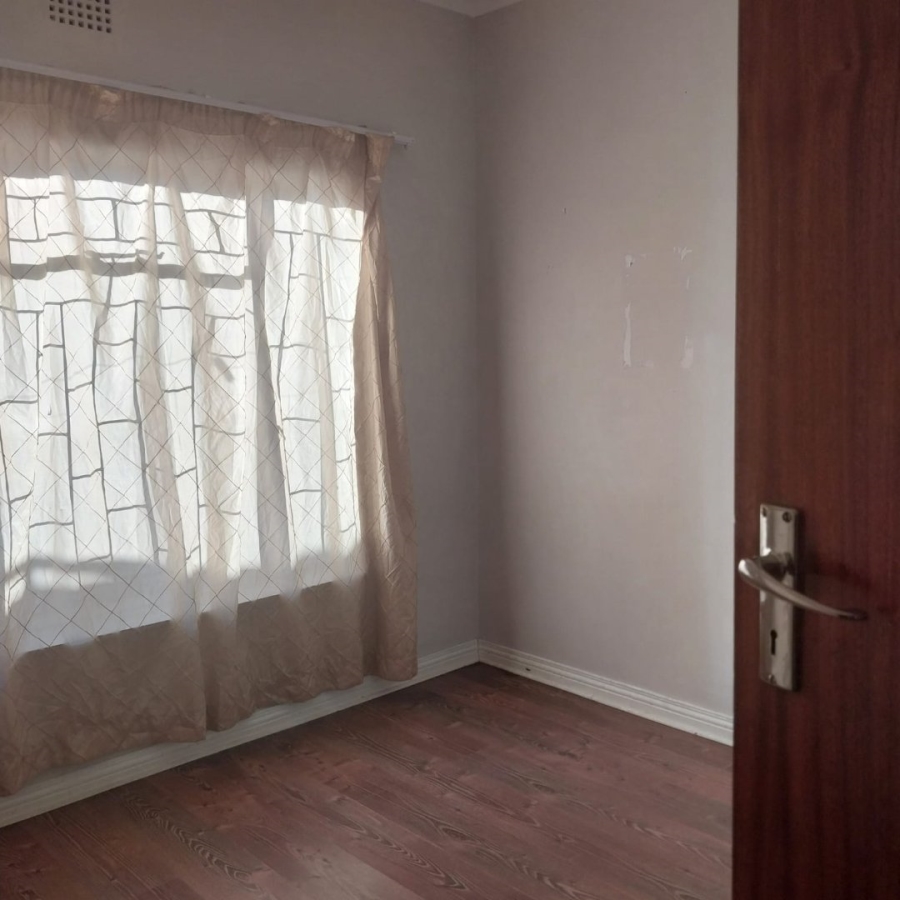 3 Bedroom Property for Sale in Rhodesdene Northern Cape